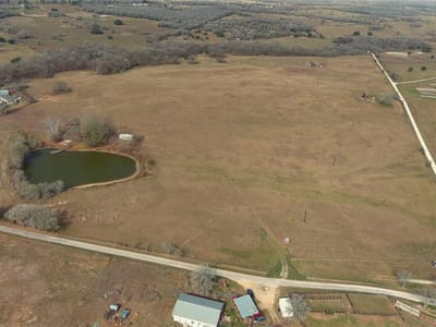 Primary bedroom at 5510 Old McMahan Rd - n/a, Lockhart, TX