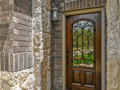 Property photo 3 at 5509 Brady Bayou CV - 3 bed 2 bath home