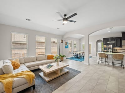 Property photo 5 at 5509 Brady Bayou CV - 3 bed 2 bath home