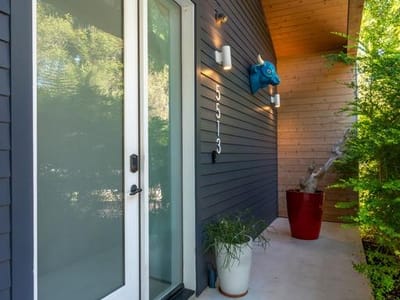 Property photo 3 at 5513 Duval ST - 4 bed 2 bath home