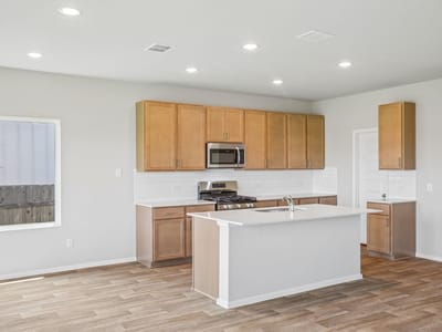 Property photo 5 at 5520 Sacra CV - 3 bed 2 bath home