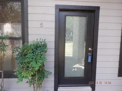Primary bedroom at 5524 Bee Caves Rd Unit #J5 - Westland Office Park Amd, Austin, TX