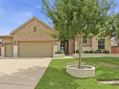 Kitchen at 553 Betony LOOP - 3 bed 2 bath home