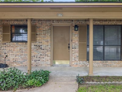Kitchen at 555 E Houston ST - 2 bed 2 bath home