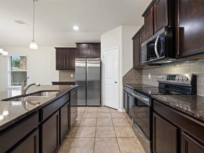 Property photo 3 at 5586 Perdita DR - 4 bed 2 bath home
