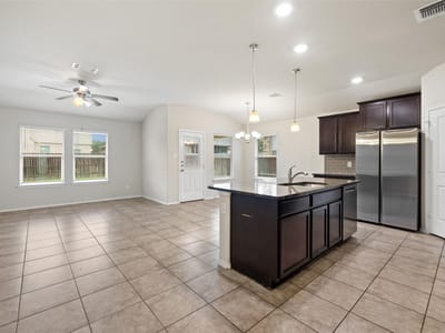 Property photo 4 at 5586 Perdita DR - 4 bed 2 bath home