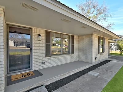 Primary bedroom at 5604 Chadwyck DR - 5 bed 3 bath home