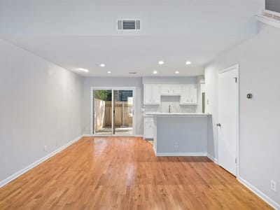 Primary bedroom at 5604 Woodrow Ave Unit #4 - 1 bed 1 bath home