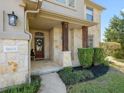 Kitchen at 5609 York Bridge CIR - 4 bed 3 bath home