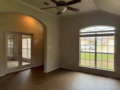 Primary bedroom at 5610 Mosaic TRL - 3 bed 2 bath home