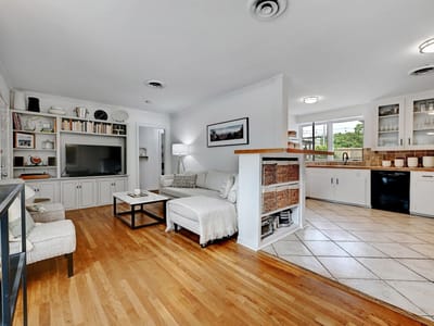 Property photo 4 at 5700 Avenue G - 4 bed 2 bath home