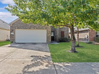 Property photo 4 at 5709 Zachary Scott ST - 4 bed 2 bath home