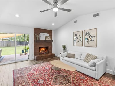 Property photo 4 at 5710 Boulder CRK - 3 bed 2 bath home