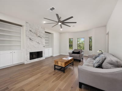 Living area at 5725 Misty Hill Cv - 3 bed 2 bath home