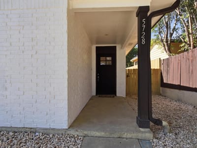 Kitchen at 5728 Pinon Vista DR - 3 bed 2 bath home
