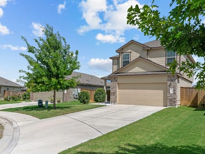 Living area at 576 Greatest Gift WAY - 3 bed 2 bath home