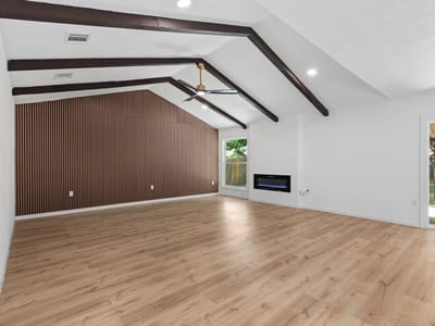 Property photo 4 at 5804 Whitebrook DR - 3 bed 2 bath home