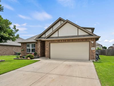 Living area at 5809 Livorno CV - 3 bed 2 bath home