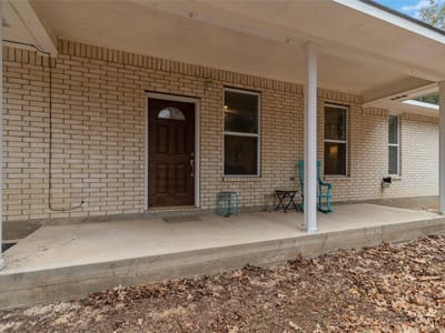 Primary bedroom at 581 Highway 95 Hwy S - 3 bed 2 bath home