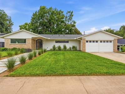Property photo 5 at 5810 Marilyn DR - 4 bed 3 bath home