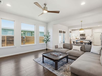 Living area at 5820 Baythorne Dr - 3 bed 2 bath home