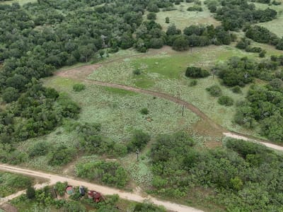 Property photo 4 at 590 Coastal Lane - N/A, Luling, TX