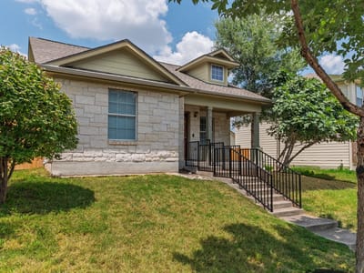 Property photo 3 at 5900 Pinon Vista DR - 3 bed 2 bath home