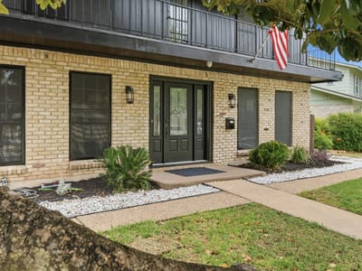 Property photo 5 at 5907 Thames DR - 4 bed 2 bath home