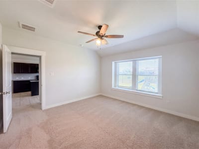Photo 4 - 5909 Urbano BND Unit #23 Photo 4 of 20 at 5909 Urbano BND Unit #23 - 3 bed 2 bath home