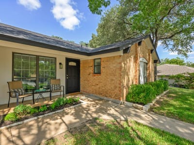 Property photo 2 at 5912 Cherry Creek DR - 3 bed 2 bath home