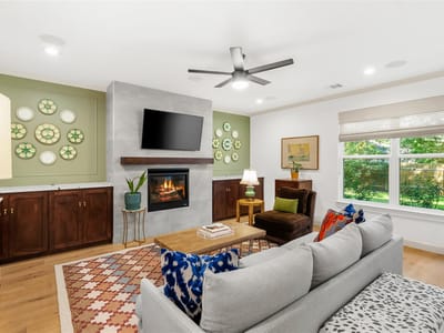 Property photo 4 at 5914 Salcon Cliff DR - 3 bed 2 bath home