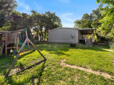 Primary bedroom at 592 Oaklawn DR - 4 bed 2 bath home