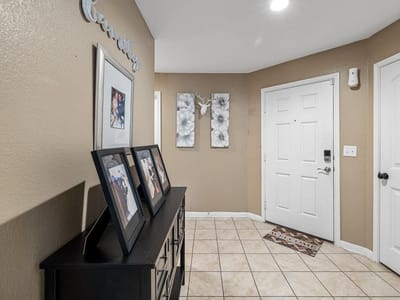 Property photo 4 at 5920 Montrelia DR - 4 bed 2 bath home