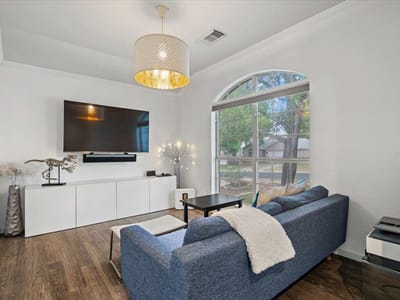 Primary bedroom at 5948 Lomita Verde Cir - 4 bed 2 bath home