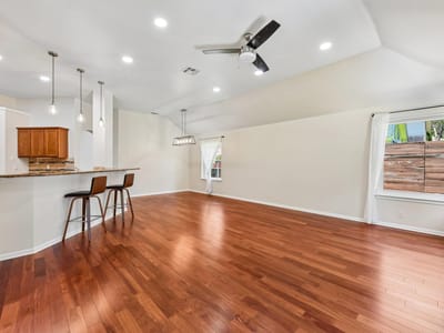 Property photo 2 at 5958 Salcon Cliff DR - 3 bed 2 bath home