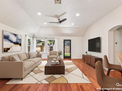 Property photo 4 at 5958 Salcon Cliff DR - 3 bed 2 bath home