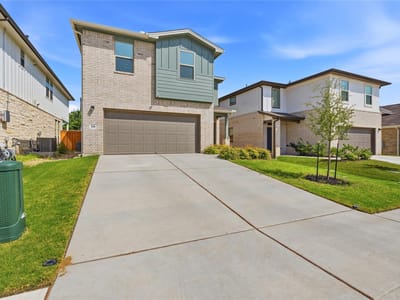 Living area at 596 Backstays LOOP - 4 bed 3 bath home