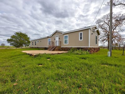 Property photo 3 at 599 Rocky Ridge Ln - Iron Mountain Farms, Luling, TX