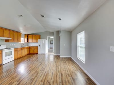Property photo 5 at 599 Rocky Ridge Ln - Iron Mountain Farms, Luling, TX