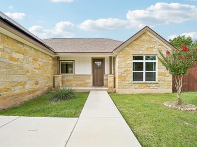 Kitchen at 6 Round Bluff CIR - 3 bed 2 bath home