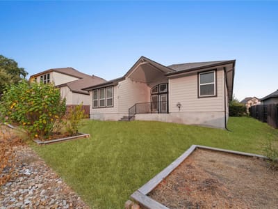 Property photo 5 at 60 Rancho TRL - 4 bed 3 bath home