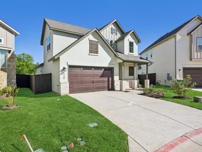 Living area at 600 C-Bar Ranch TRL Unit #120 - 3 bed 2 bath home