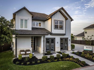 Photo 2 of 30 at 600 C-Bar Ranch TRL Unit #99 - 4 bed 2 bath home