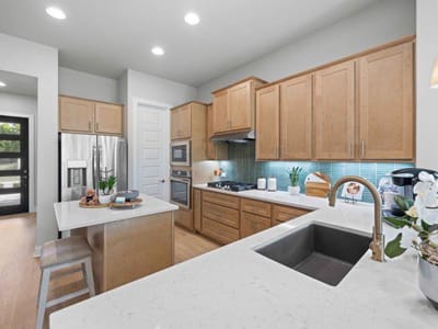 Photo 5 of 30 at 600 C-Bar Ranch TRL Unit #99 - 4 bed 2 bath home