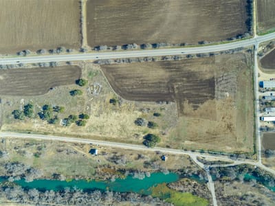 Property photo 2 at 600 NW River RD - N/A, Martindale, TX