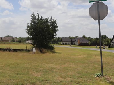 Property photo 4 at 600 Rawhide LN - San Augustin, Florence, TX