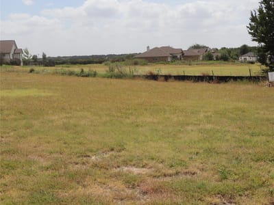 Property photo 5 at 600 Rawhide LN - San Augustin, Florence, TX