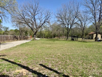Living area at 600 Sabine St - Velasquez, Lockhart, TX