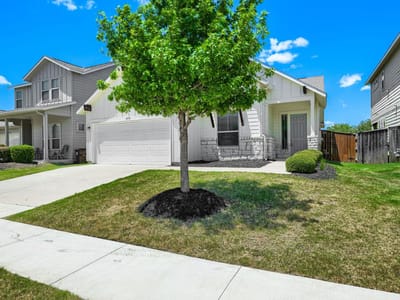 Property photo 3 at 6000 Gerard DR - 3 bed 2 bath home