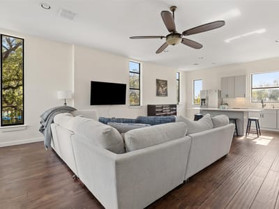 Living area at 6000 S Congress Ave Unit #201 - 3 bed 2 bath home